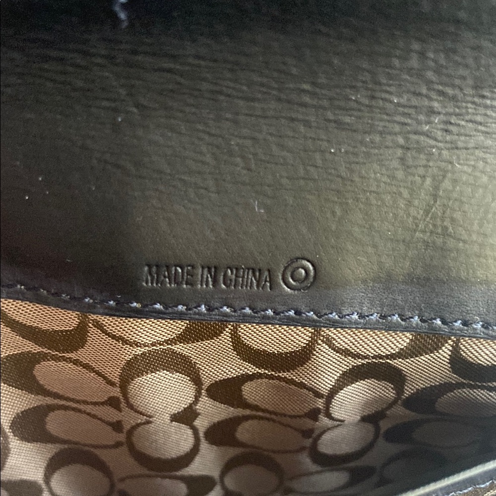 Coach Black and Cream Wallet - Picture 8 of 8